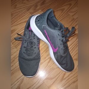 Nike Flex 2019. Gray, White, Magenta. Women's 9.5 Wide.